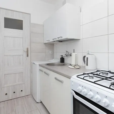 Studio With Balcony 300m To The Beach By Renters Appartement